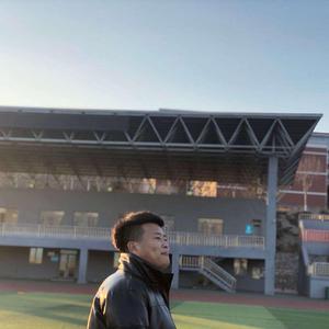 主人～别揉了～屁股～啊～嗯动漫
